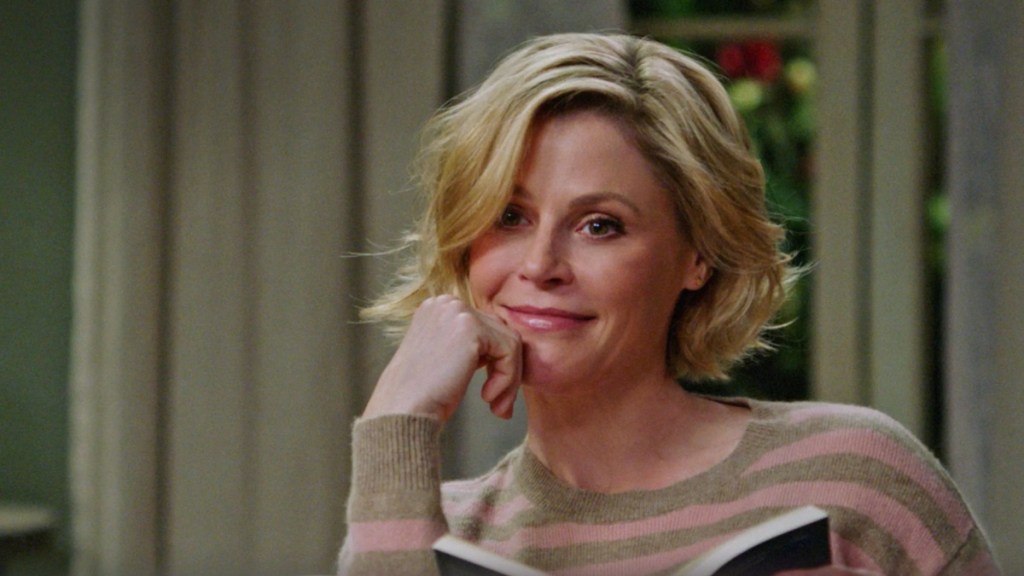Julie Bowen Comments on Travis Kelce's Happy Gilmore 2 Cameo