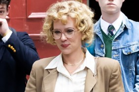scarlett johansson jonathan bailey slutty little glasses
