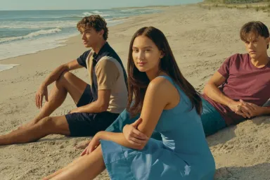 The Summer I Turned Pretty Creator Teases Different & Better Ending Than Books